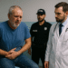 Un bărbat a ajuns la spital după ce a fost agresat de fiul concubinei sale