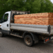 Cherestea transportată ilegal, confiscată la Berchișești. Șoferul a fost amendat cu 4.000 de lei