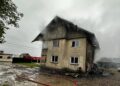 Incendiu la o casă nelocuită din Zvoriștea, provocat de un scurtcircuit