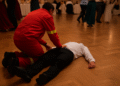 Un bărbat a murit pe ringul de dans, în timpul unei nunți la o pensiune din Șaru Dornei