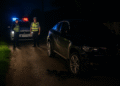 Un tânăr beat s-a izbit cu BMW-ul în mașina unui consătean, în drum spre magazinul din sat