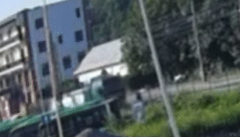 Tragedie pe trecerea de pietoni din fața sediului TPL Suceava, de pe strada Traian Vuia. Un bătrân de 73 de ani și-a pierdut viața