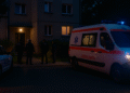 Bărbat venit din Olanda, găsit în comă într-o baltă de sânge, într-un apartament din Suceava. A încercat să-și pună capăt zilelor în locuința unui prieten