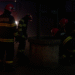 Alertă la 4 dimineața, la Dărmănești. O femeie de 74 de ani, extrasă din fântână de pompieri și dusă la spital