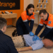Un client a murit subit în magazinul „Orange” din Fălticeni. Manevrele de resuscitare au fost în zadar