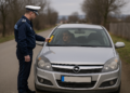 Bărbat fără permis, prins la volanul unui autoturism în Grănicești. Soția i-a încredințat mașina deși știa că nu are drept de a conduce