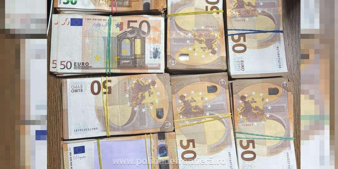 Ucrainean lăsat fără 44.000 de euro în PTF Vicovu de Sus. Banii nu erau declarați