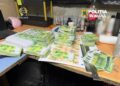 ”Fabrică de bani” descoperită la Burla. Suspecții au fost prinși în Sofia cu 1,2 milioane de euro falși și un kilogram de cocaină