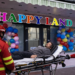 A plecat pe targă de la Happy Land. Un bărbat de 32 de ani a ajuns în comă după ce a băut cu prietenii până nu s-a mai putut mișca