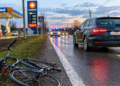 Biciclist lovit la Vicovu de Jos de un șofer care a fugit de la locul accidentului