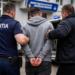 De la arest la domiciliu, în arest preventiv. Traficant de droguri din zona Mărășești, ajuns în beciul IPJ Suceava