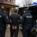 Bărbat din Gura Humorului, arestat preventiv pentru ultraj asupra unui pădurar. Instanța a înlocuit controlul judiciar