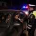 ”Deștept” din Frătăuții Vechi, ”felicitat” cu dosar penal, amenzi de aproape 10.000 de lei și 24 de ore în arest. Își plimba copiii cu o mașină fără ITP, fiind beat și având permisul anulat. Le-a dat polițiștilor datele fratelui