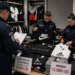 Amendă de 12.000 de lei pentru un magazin din Câmpulung Moldovenesc care vindea haine ”de firmă”. Articole în valoare de 8.400 de lei, ridicate de polițiști