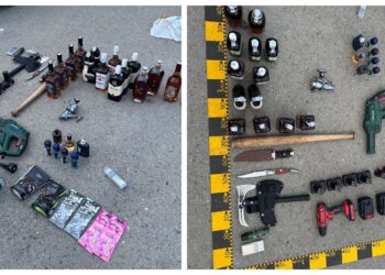 Au venit la ”shopping”, înarmați cu cuțite, un topor și o bâtă. Patru persoane din Prahova, prinse după ce au încercat să fure alcool din magazin