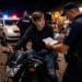 Tânăr băut și fără permis, depistat plimbându-se cu motocicleta mamei sale, fără documente. Pe vehicul era instituit sechestru activ