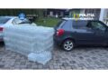 Aproape 8 tone de alcool de contrabandă, în valoare de circa 900.000 de lei, confiscat în urma a trei percheziții efectuate în zona Rădăuți. Două mașini au fost ridicate de polițiști