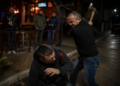 Dornean condamnat la aproape 4 ani de închisoare după ce a atacat cu toporul un bărbat care încerca să-l calmeze la un bar