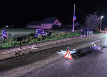 Un șofer rupt de beat, din Dumbrăveni, a intrat pe contrasens și a băgat trei oameni în spital, la Bădeuți