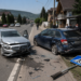 O elevă aflată în timpul orei de conducere a fost rănită după ce mașina școlii de șoferi a intrat într-un autoturism oprit brusc la Câmpulung Moldovenesc