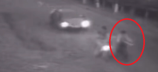 Video cu momentul în care un biciclist de 13 ani este lovit de o mașină în Hurjuieni. Nici copilul, nici bicicleta nu aveau elemente de iluminare sau dispozitive reflectorizante