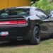 Dodge furat din Olanda, găsit în spatele sediului Poliției Municipiului Suceava, în parcarea Kaufland