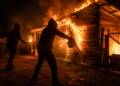 Doi piromani care au incendiat intenționat Cantonul Silvic Vârvata din răzbunare, condamnați definitiv la 3 și aproape 7 ani de închisoare. Au ucis opt animale și au provocat pagube uriașe. ”Deștepții” trebuie să plătească peste 270.000 de lei, de căciulă