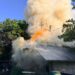 Incendiu la o gospodărie din Horodnic de Sus, din cauza unui cablu electric defect. Pompierii au intervenit cu patru autospeciale de stingere