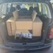 40.000 de țigări de contrabandă descoperite într-un Touran oprit de polițiști la intrarea în Suceava