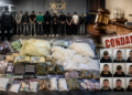 Elevi, studenți și funcționari publici, condamnați într-un dosar de trafic de droguri cu 26 de inculpați. Aproape un kilogram de ”cristal” descoperit într-un Passat și sute de grame de cocaină, crack și clefedron, în locuința și mașina unui expert AJPIS