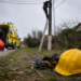 Un tânăr de 23 de ani și-a pierdut viața după ce s-a electrocutat pe un stâlp, la Grămești. A căzut de la înălțime și nu a mai putut fi salvat