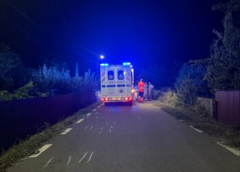 Detalii despre tragedia de la Vadu Moldovei. Copilul de 5 ani a fost lovit de un motociclu condus de un băiat de 15 ani, fără permis. Vehiculul nu era înmatriculat