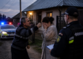 Bărbat din Milișăuți, internat la Psihiatrie după ce și-a lovit sora în zona feței pentru că voia să locuiască în casa acesteia