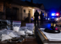 De la omor la trafic de droguri. Un sucevean condamnat în trecut la peste 15 ani de închisoare pentru un omor comis în public, a primit acum 7 ani pentru trafic de ”cristal”. Concubina sa a scăpat cu suspendare