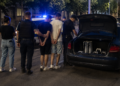 Doi tineri, reținuți după furtul unor console PS5 dintr-o sală de jocuri din Suceava. Frații unuia dintre suspecți au venit cu mama lor să restituie bunurile