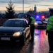 Șofer ”torpilă” prin Marginea, oprit de polițiști după ce mergea haotic. Etilotestul a indicat 1,30 mg/l alcool pur în aerul expirat