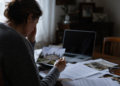 Visul unei moșteniri de 175.000 de euro din Franța a costat-o 45.000 de euro pe o femeie din Pojorâta