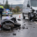 Mopedist de 47 de ani, mort într-un accident la Mălini. Fără permis, s-a izbit cu mopedul neînmatriculat de o autoutilitară