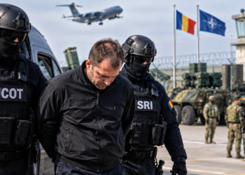 Cetățean rus, arestat pentru 30 de zile într-un dosar de tentativă de sabotaj în România. Ar fi supravegheat baze militare și tehnică aliată