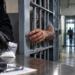 Arestat într-un alt dosar, prins cu droguri de mare risc în penitenciar. Un bărbat de 47 de ani ar fi pus o altă persoană să-i aducă 4-CMC la vizită