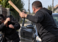Bărbat reținut după ce a bătut o femeie cu o bucată de lemn, la Cornu Luncii. Scandalul ar fi pornit de la o datorie
