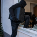 Rădăuțean reținut după ce a intrat prin efracție într-o locuință și a furat un PC de 10.000 de lei. Calculatorul a fost recuperat
