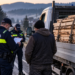 Cherestea transportată fără acte, descoperită de polițiști la Fântâna Mare. Patru metri cubi de molid au fost confiscați