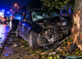 Tânărul de 19 ani, abțiguit și fără permis, care s-a înfipt cu mașina într-un copac din Arbore, a fost reținut pentru 24 de ore și amendat cu 8.650 de lei. Doi pasageri au ajuns la spital