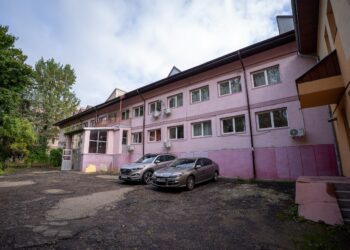 Încep lucrările de reabilitare a clădirii fostului Centru ”Speranța” de pe strada Oituz din Suceava. Investiție de 10,8 milioane de lei și termen de execuție de 18 luni