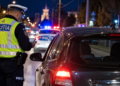 Prins pe Calea Unirii, în Suceava, conducând deși avea permisul suspendat. În mașină se aflau soția și cei doi copii
