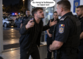 Frizer full-time, ”smardoi” de TikTok la ocazii, condamnat DEFINITIV la închisoare cu suspendare pentru ultraj. A făcut live de la intrarea în Poliție și a amenințat un agent, după o tamponare în care fusese pasager: ”Barba ta nu are mușchi și nici gâtul tău protecție la lama ce o să ți-o dau”