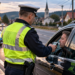 Prins cu 103 km/h în localitate, la Păltinoasa. Șoferul avea 0,64 mg/l alcool pur în aerul expirat