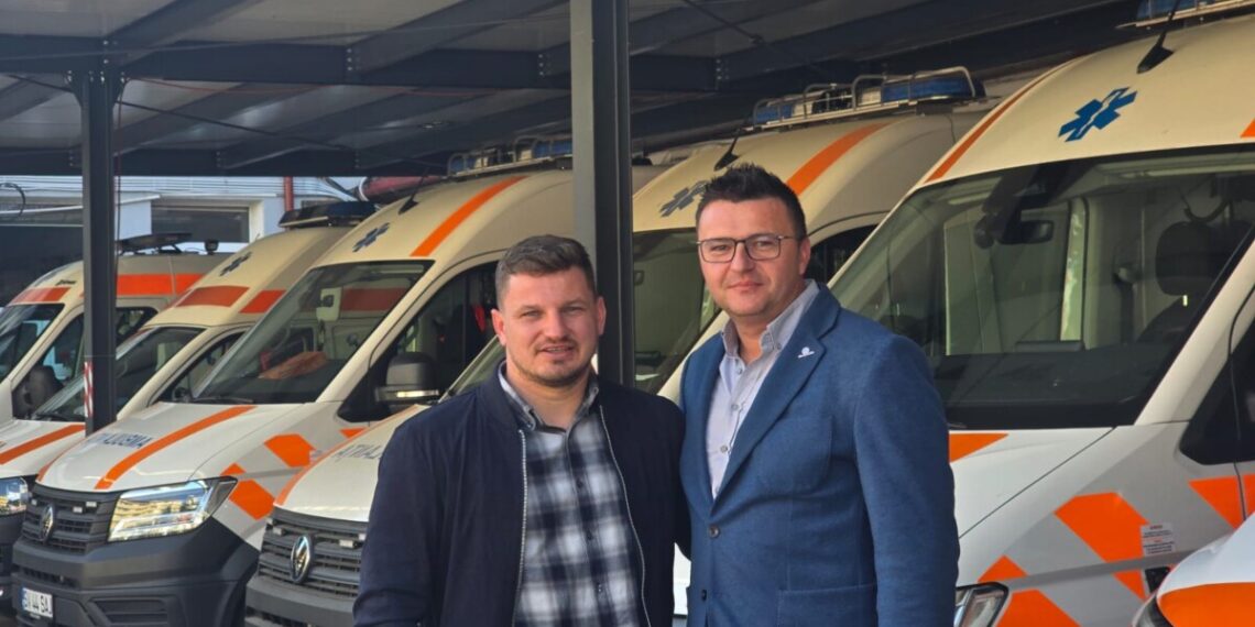 Jos pălăria! Administratorii Carpatis și Laz Residence au investit aproximativ 32.000 de euro pentru protejarea ambulanțelor SAJ Suceava