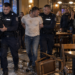 Scandal cu pumni, sticle și pahare aruncate într-un bar din Siret. Trei bărbați au fost reținuți după o bătaie în care unul dintre ei a ajuns la spital cu fața tăiată